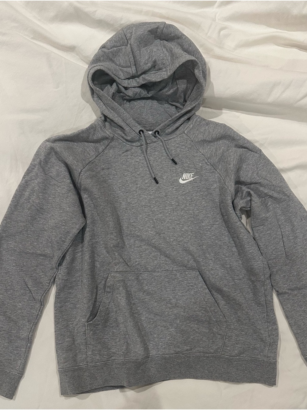 Nike - Men’s Heather Grey Pullover Fleece Hoodie